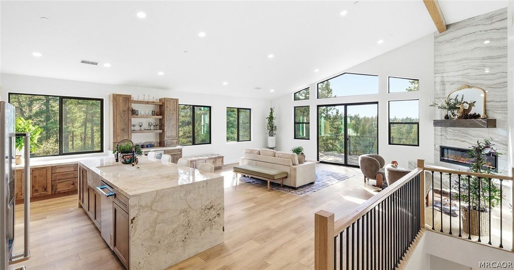 Photo of 455 Tanglewood Drive, Big Bear City, CA 92314 (MLS # 32600783)