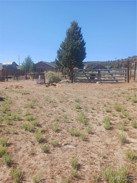 Photo of 45384 Fifth Street, Big Bear City, CA 92314 (MLS # 32601490)