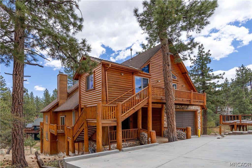 Photo of 430 Division Drive, Big Bear City, CA 92314 (MLS # 32600503)