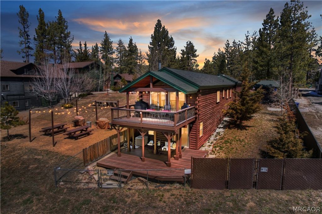 Photo of 228 Lagunita Lane, Big Bear Lake, CA 92315 (MLS # 32600483)