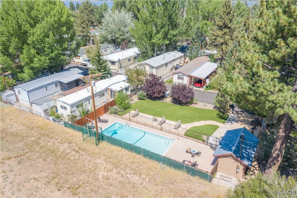 Photo of 547 Alden Rd Rd #RV6, Big Bear Lake, CA 92315 (MLS # 32502335)