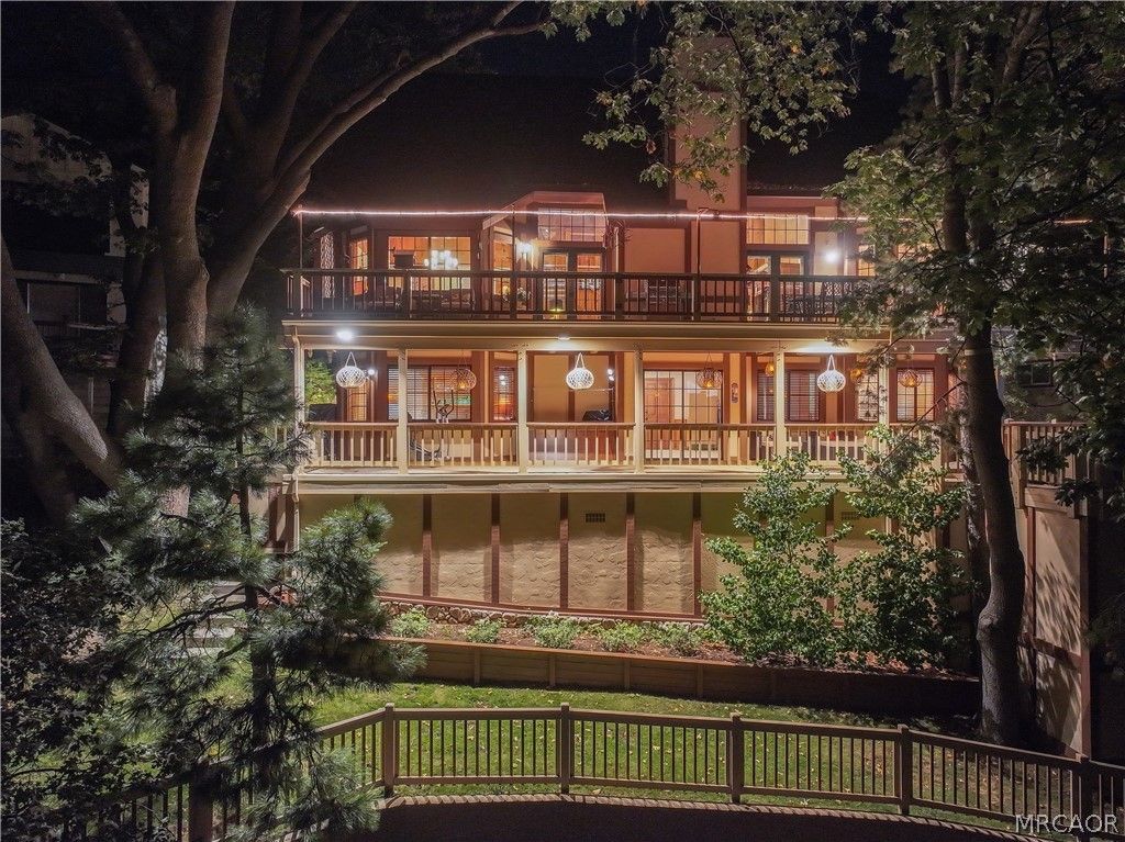 Photo of 27801 St Bernard Lane, Lake Arrowhead, CA 92352 (MLS # 32600933)