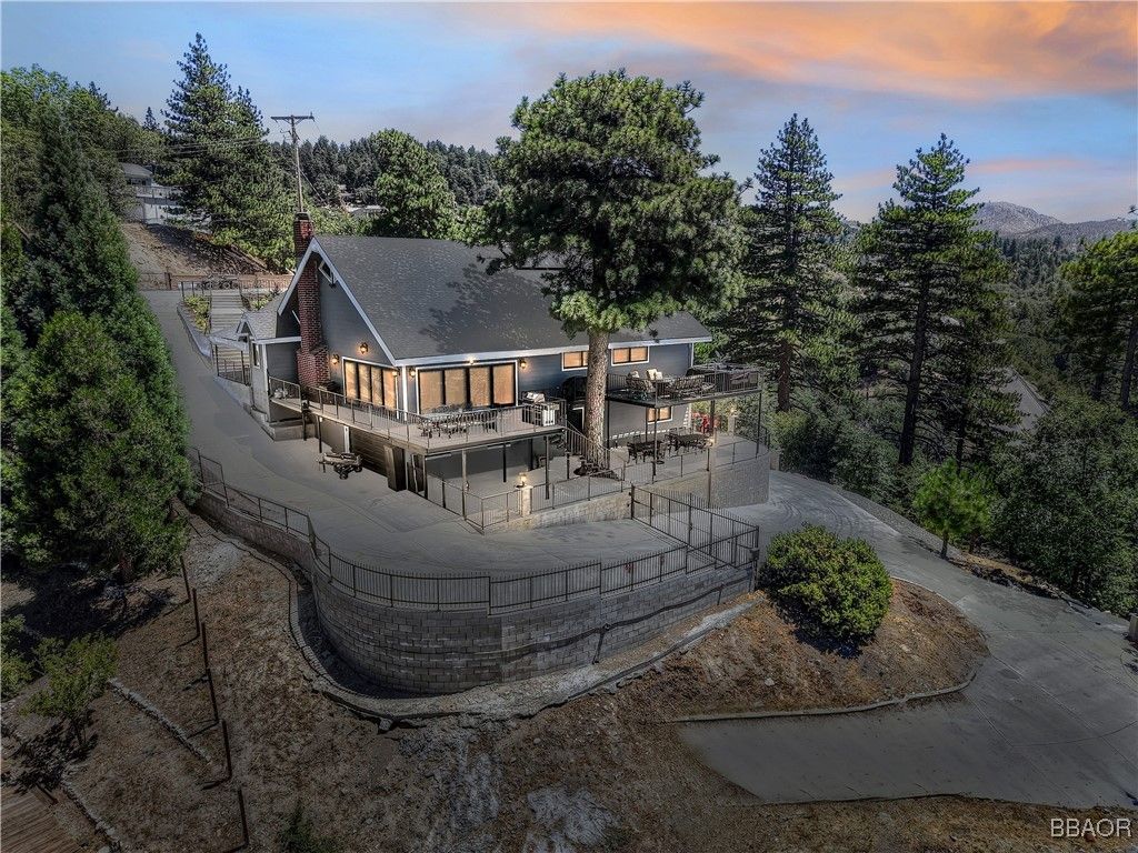 Photo of 30461 Live Oak Drive, Crestline, CA 92382 (MLS # 32502137)