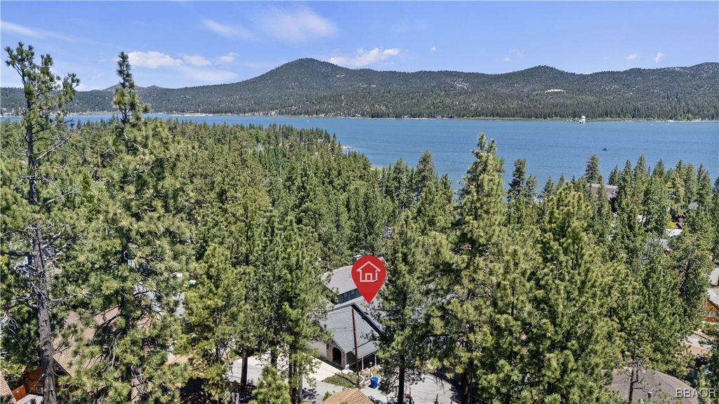 Photo of 40258 Narrow Lane, Big Bear Lake, CA 92315 (MLS # 32501532)