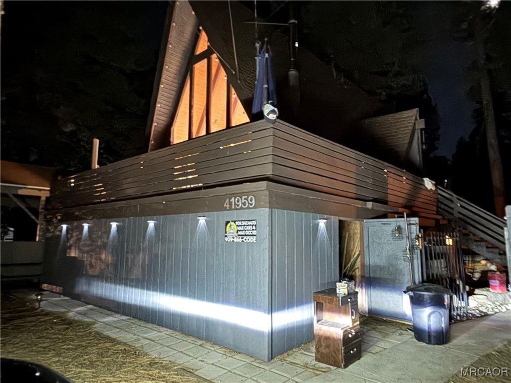 Photo of 41959 Brownie Lane, Big Bear Lake, CA 92315 (MLS # 32405679)