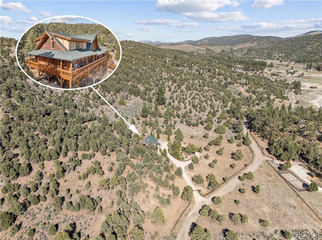 Photo of 2759 E Erwin Ranch Road, Big Bear City, CA 92314 (MLS # 32601119)