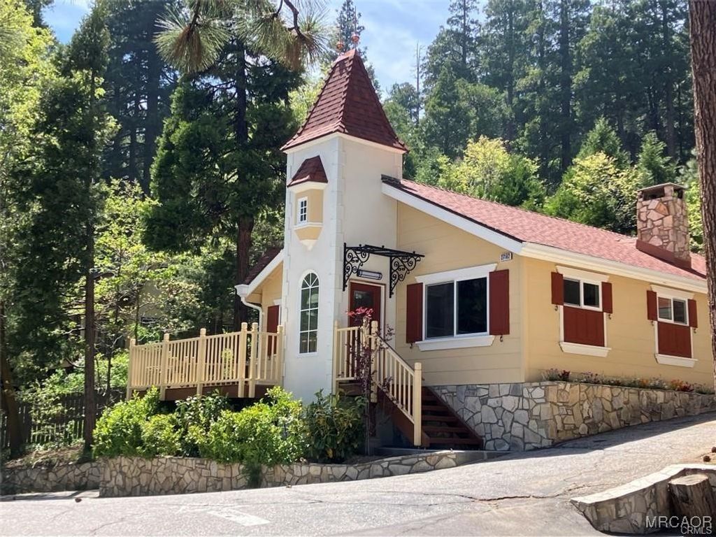 Photo of 27162 State Highway 189, Blue Jay, CA 92317 (MLS # 32502419)