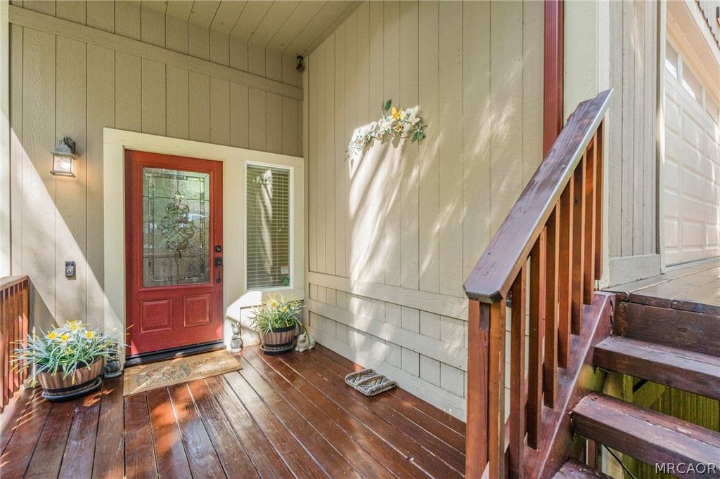 Photo of 24380 Horst Drive, Crestline, CA 92325 (MLS # 32600890)