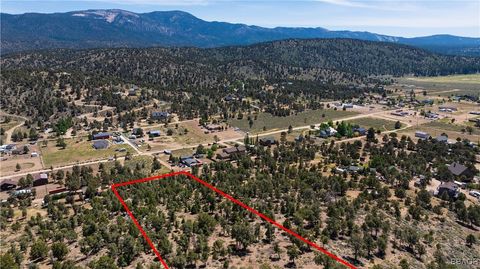 Photo of 0 Lakeview Dr Lake, Big Bear City, CA 92314 (MLS # 32501459)