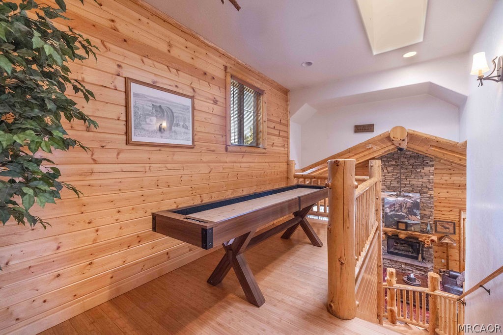 Big Bear City, California, 92314, United States, 5 Bedrooms Bedrooms, ,5 BathroomsBathrooms,Residential,Active,2028773