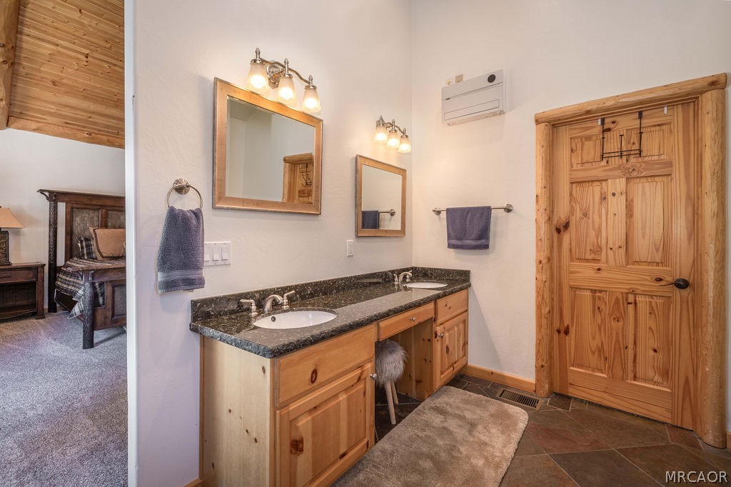 Big Bear City, California, 92314, United States, 5 Bedrooms Bedrooms, ,5 BathroomsBathrooms,Residential,Active,2028773