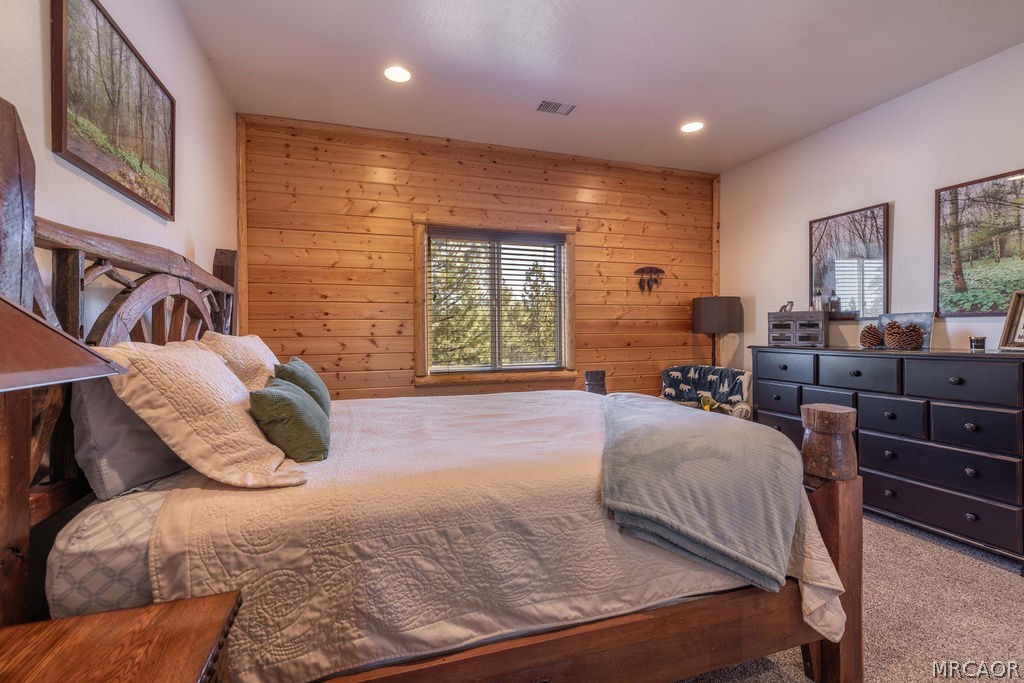 Big Bear City, California, 92314, United States, 5 Bedrooms Bedrooms, ,5 BathroomsBathrooms,Residential,Active,2028773