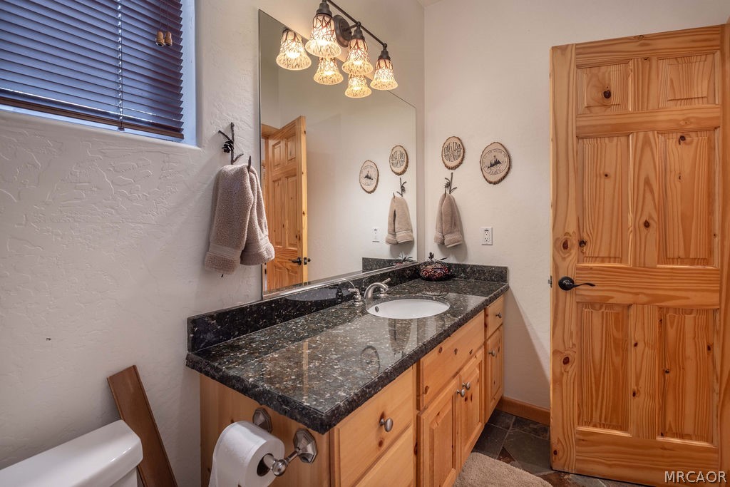 Big Bear City, California, 92314, United States, 5 Bedrooms Bedrooms, ,5 BathroomsBathrooms,Residential,Active,2028773