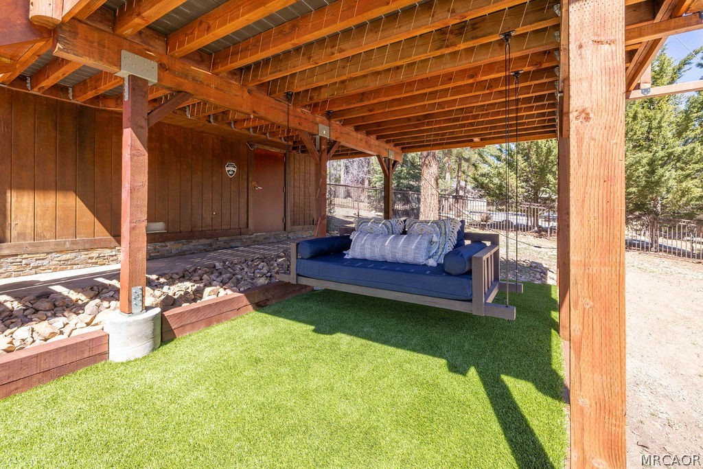 Big Bear City, California, 92314, United States, 5 Bedrooms Bedrooms, ,5 BathroomsBathrooms,Residential,Active,2028773