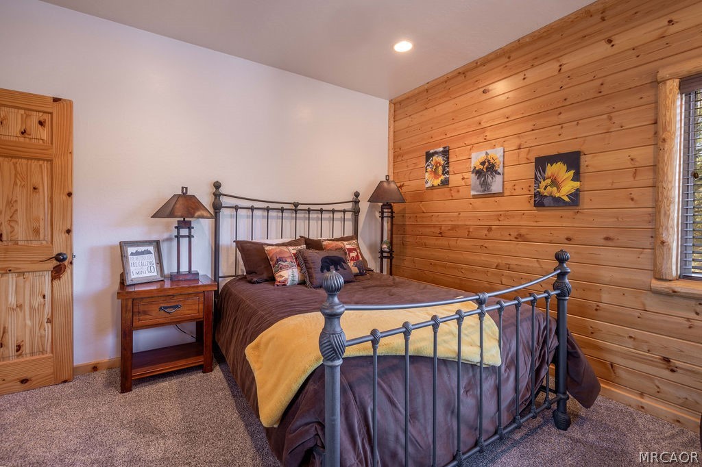 Big Bear City, California, 92314, United States, 5 Bedrooms Bedrooms, ,5 BathroomsBathrooms,Residential,Active,2028773