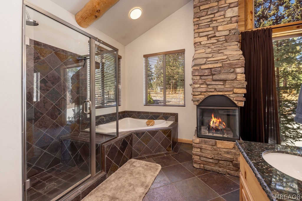 Big Bear City, California, 92314, United States, 5 Bedrooms Bedrooms, ,5 BathroomsBathrooms,Residential,Active,2028773