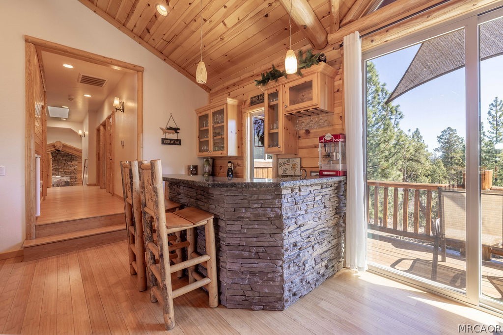 Big Bear City, California, 92314, United States, 5 Bedrooms Bedrooms, ,5 BathroomsBathrooms,Residential,Active,2028773