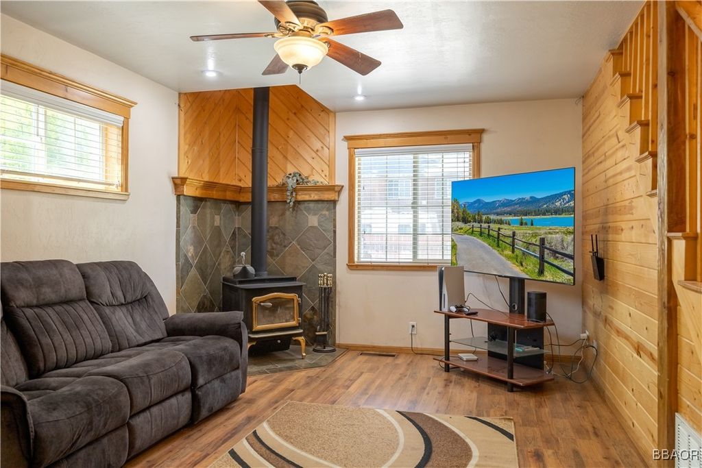 Photo of 209 W Meadow Lane, Big Bear City, CA 92314 (MLS # 32501709)