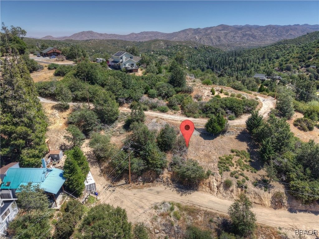 Photo of 0 Balsam Drive, Cedar Glen, CA 92321 (MLS # 32501722)
