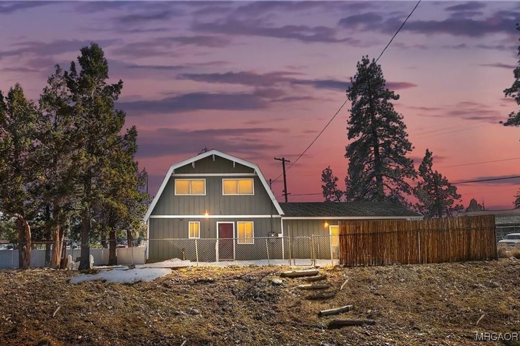 Photo of 1000 Eagle Mountain Drive, Big Bear City, CA 92314 (MLS # 32600012)