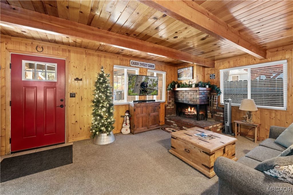 Photo of 727 Elysian Boulevard, Big Bear City, CA 92314 (MLS # 32502555)