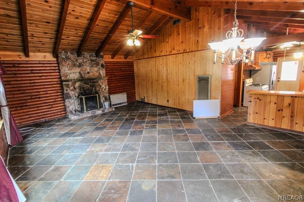 Photo of 39438 Ruby Lane, Big Bear Lake, CA 92315 (MLS # 32600991)