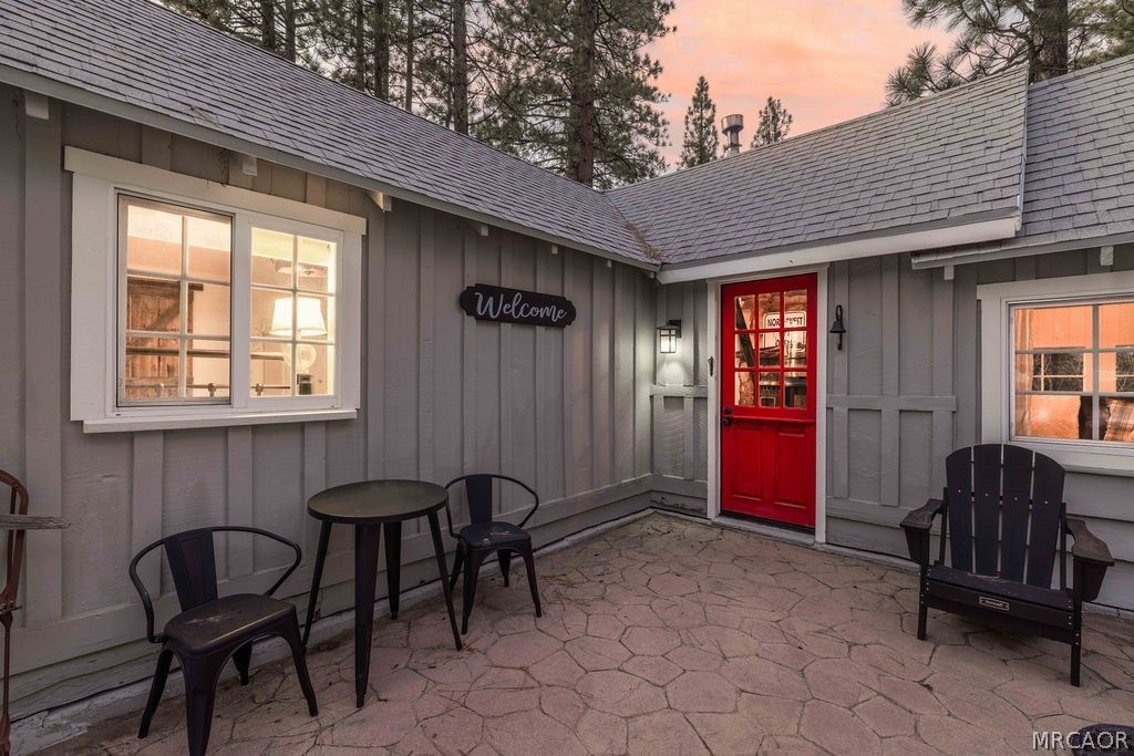Photo of 644 Marin Road, Big Bear Lake, CA 92315 (MLS # 32600413)