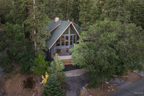 Photo of 43462 Colusa Drive, Big Bear Lake, CA 92315 (MLS # 32502169)