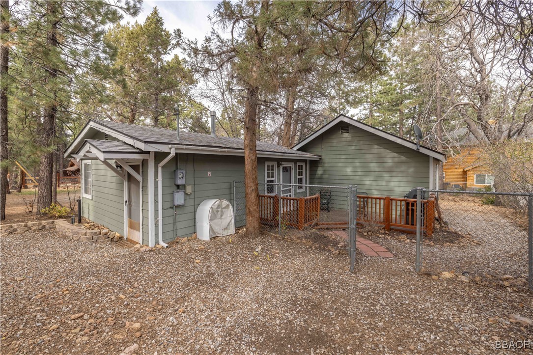 Listing image 1
