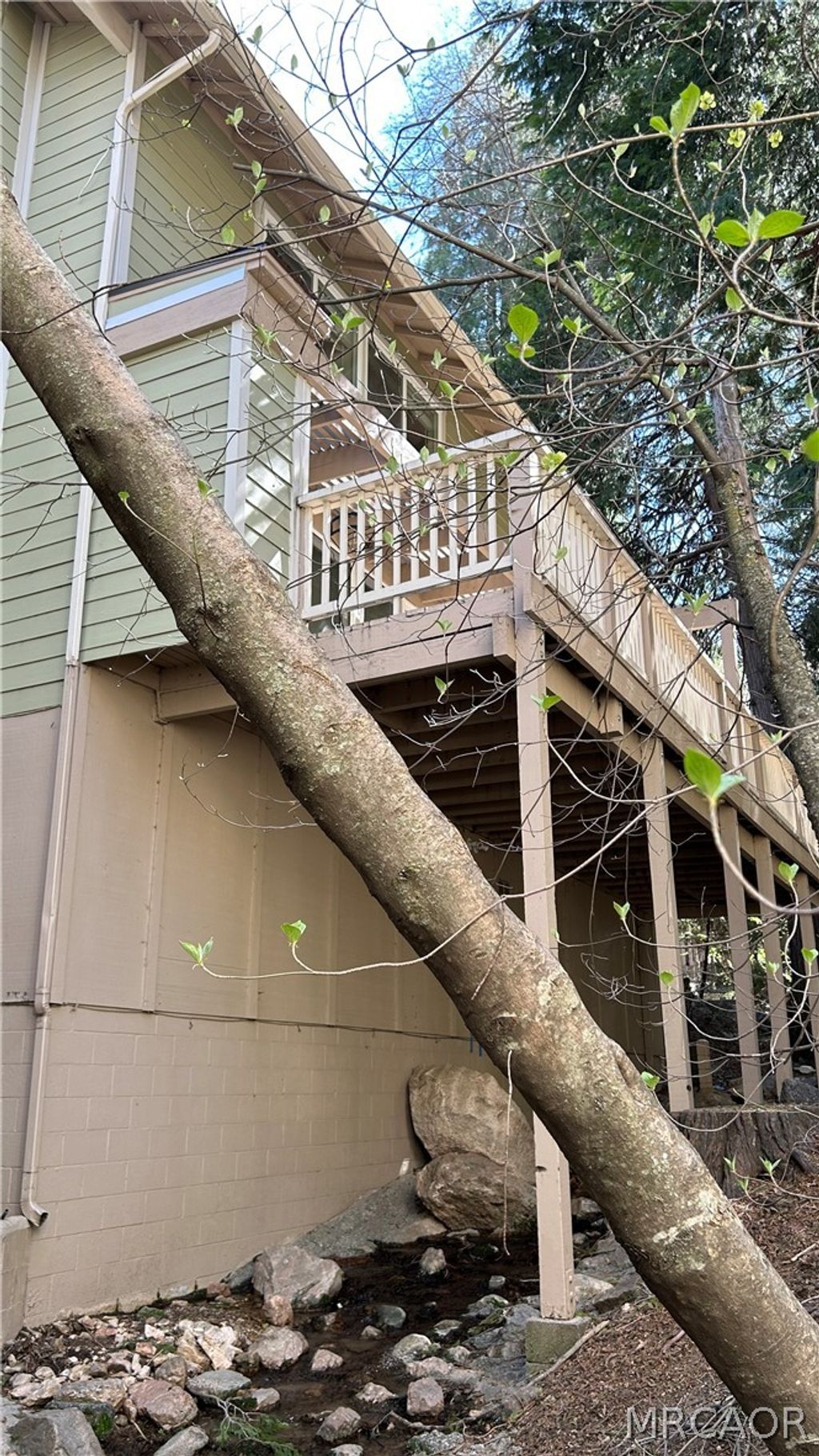 Photo of 209 Cool Creek Lane #10, Lake Arrowhead, CA 92352 (MLS # 32600645)