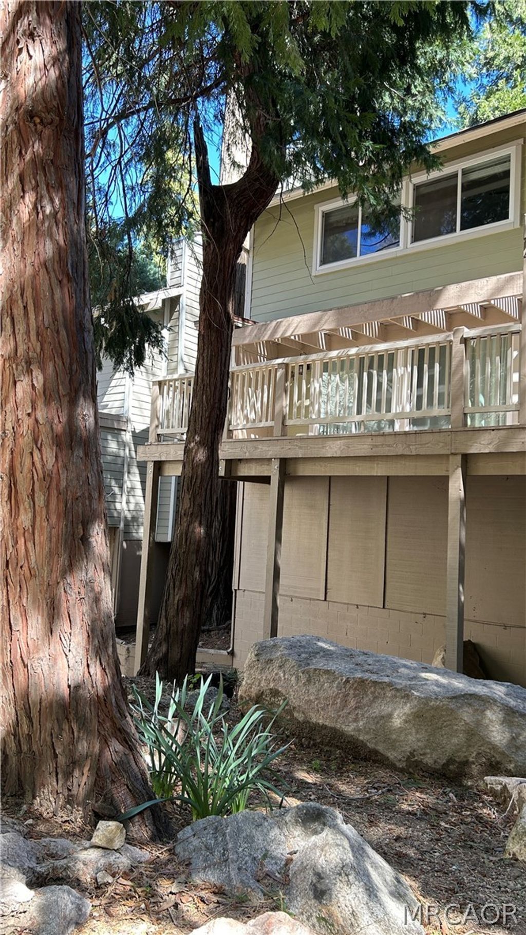 Photo of 209 Cool Creek Lane #10, Lake Arrowhead, CA 92352 (MLS # 32600645)
