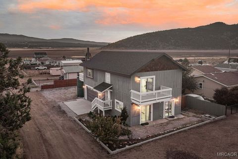Photo of 1842 Baldwin Lake Road, Big Bear City, CA 92314 (MLS # 32502491)