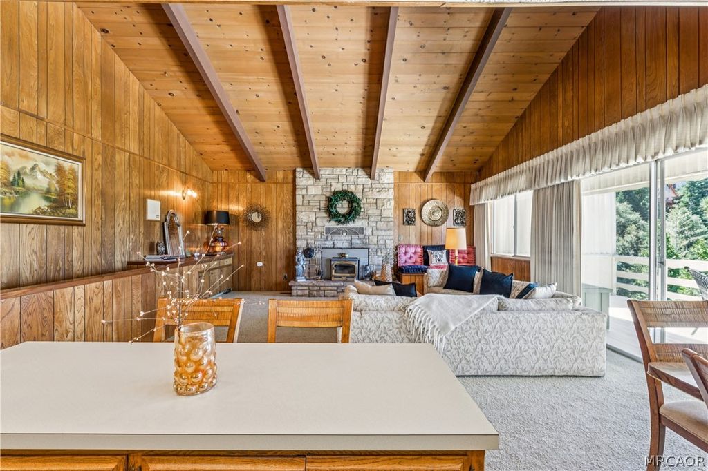 Photo of 726 Arth Drive, Crestline, CA 92325 (MLS # 32600718)