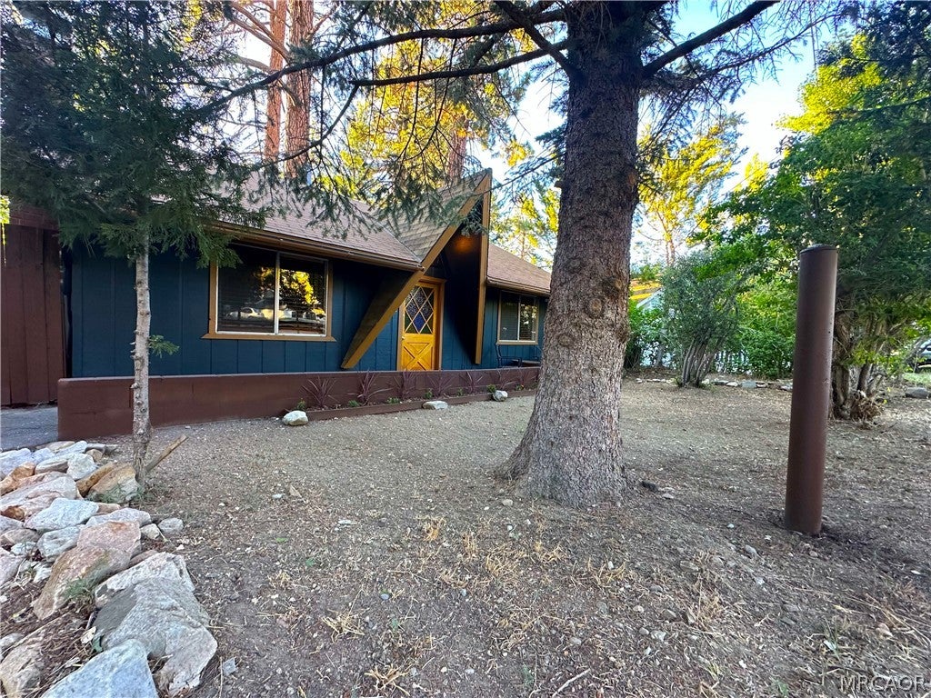 Photo of 1303 Shay Road, Big Bear City, CA 92314 (MLS # 32601555)