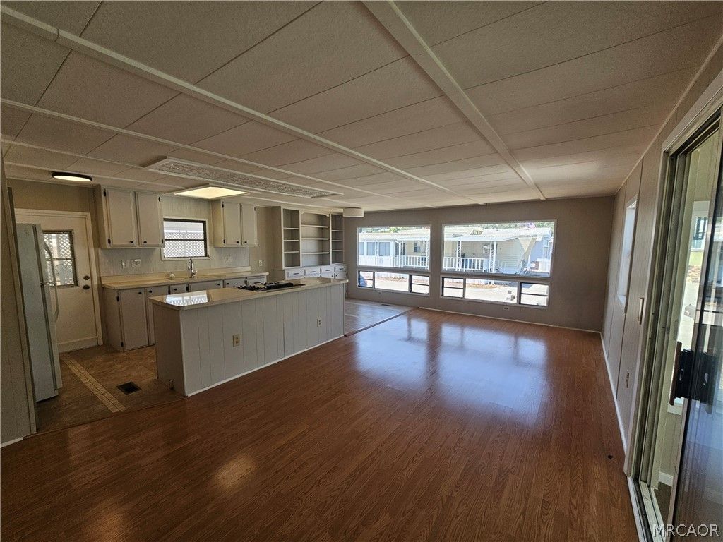 Photo of 1030 1030 Bradbourne AVE #32, Duarte, CA 91010 (MLS # 32601255)