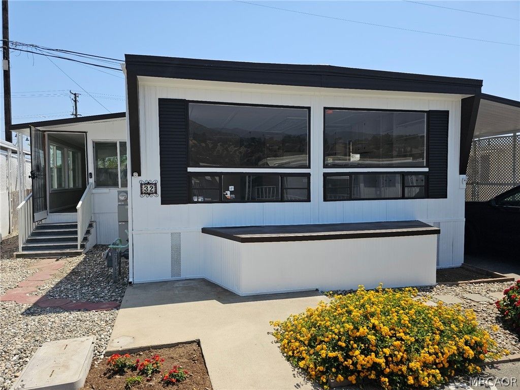 Photo of 1030 1030 Bradbourne AVE #32, Duarte, CA 91010 (MLS # 32601255)