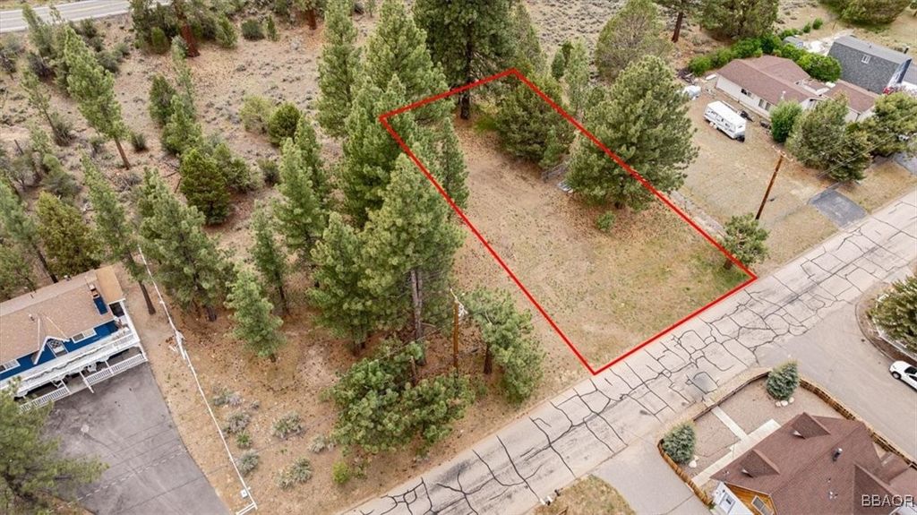 Photo of 46861 Skyview Dr. Drive, Big Bear City, CA 92314 (MLS # 32500885)