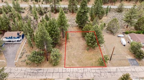 Photo of 46861 Skyview Dr. Drive, Big Bear City, CA 92314 (MLS # 32500885)