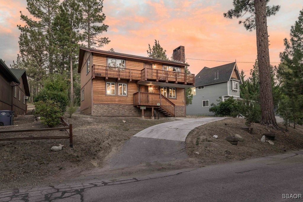 Photo of 373 Crystal Lake Road, Big Bear Lake, CA 92315 (MLS # 32502036)