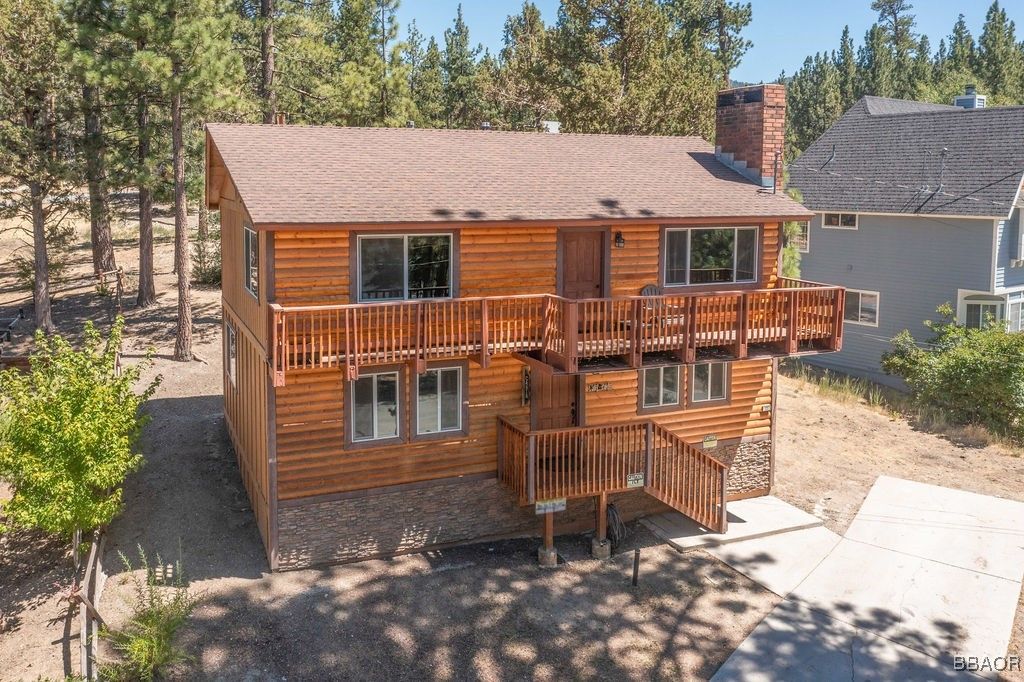 Photo of 373 Crystal Lake Road, Big Bear Lake, CA 92315 (MLS # 32502036)