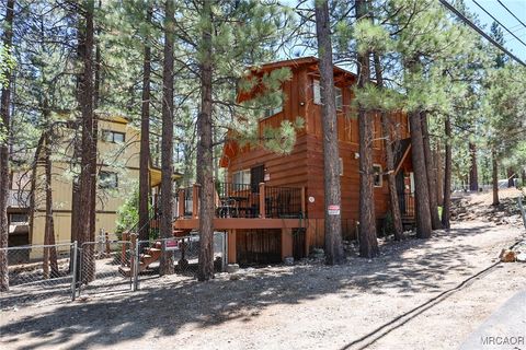 Photo of 641 Sugarloaf Boulevard, Big Bear City, CA 92314 (MLS # 32600054)