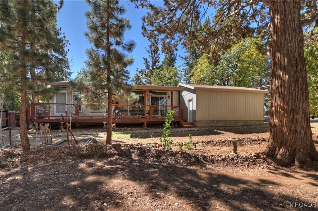 Photo of 775 Riverside Avenue, Sugarloaf, CA 92386 (MLS # 32502771)
