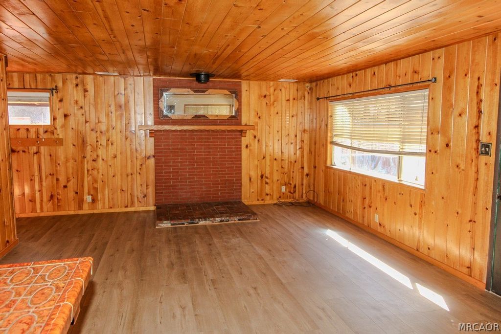 Photo of 417 W Sherwood Boulevard, Big Bear City, CA 92314 (MLS # 32600672)