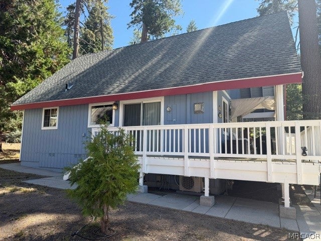 Photo of 647 Lone Pine Lane, Green Valley Lake, CA 92341 (MLS # 32602378)