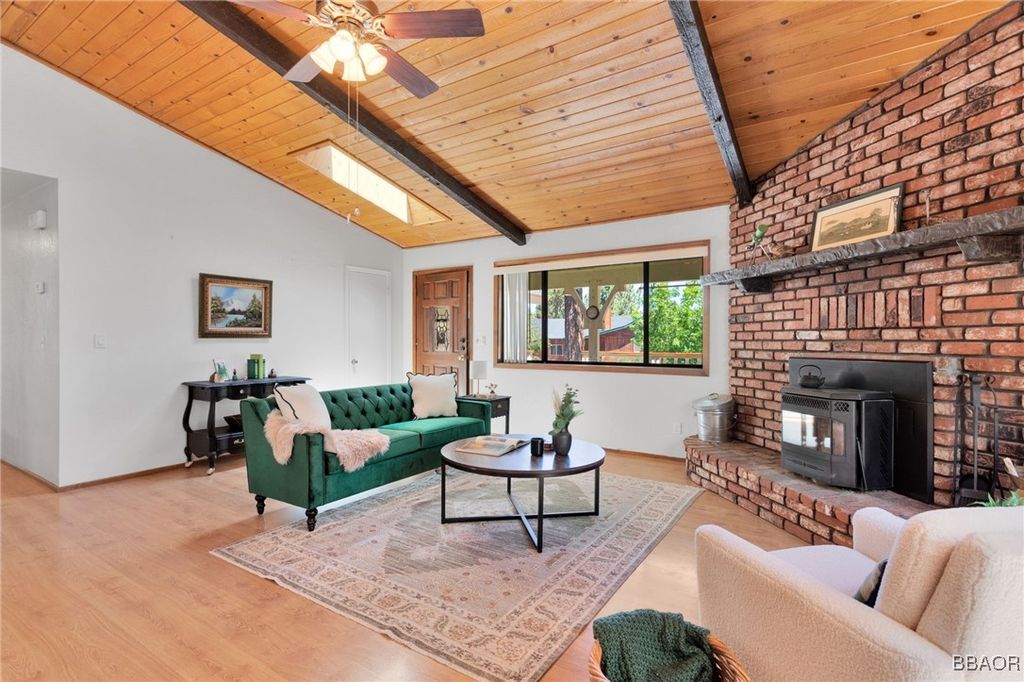 Photo of 377 Sites Way, Big Bear City, CA 92314 (MLS # 32501954)