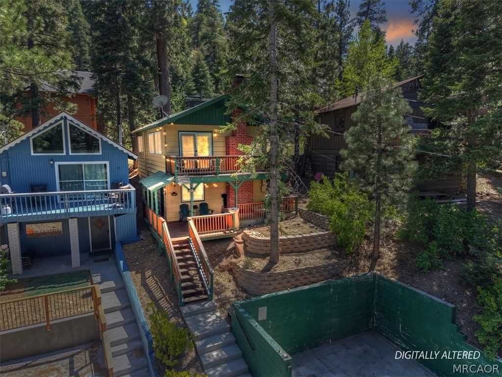 Photo of 42979 Fern Avenue, Big Bear Lake, CA 92315 (MLS # 32601112)