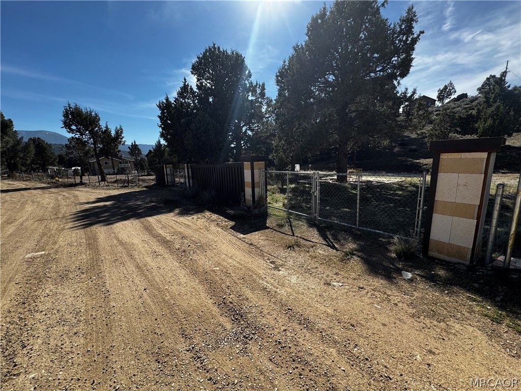 Photo of 0 Graphite, Big Bear City, CA 92314 (MLS # 32600608)