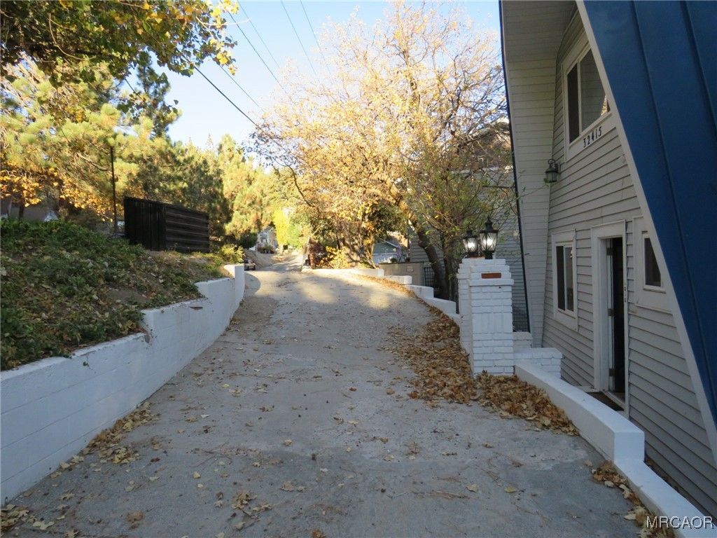 Photo of 32415 Scandia Drive, Running Springs, CA 92382 (MLS # 32502635)