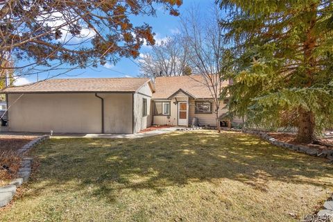 Photo of 332 W Meadow Lane, Big Bear City, CA 92314 (MLS # 32600724)