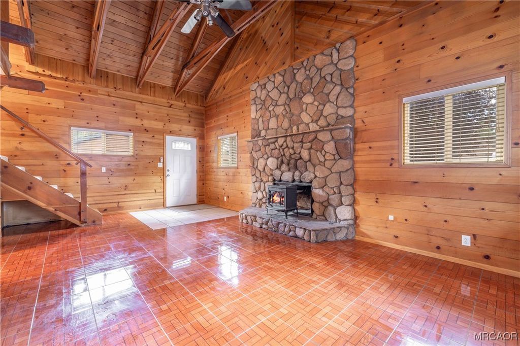 Photo of 605 Elysian Boulevard, Big Bear City, CA 92314 (MLS # 32502229)